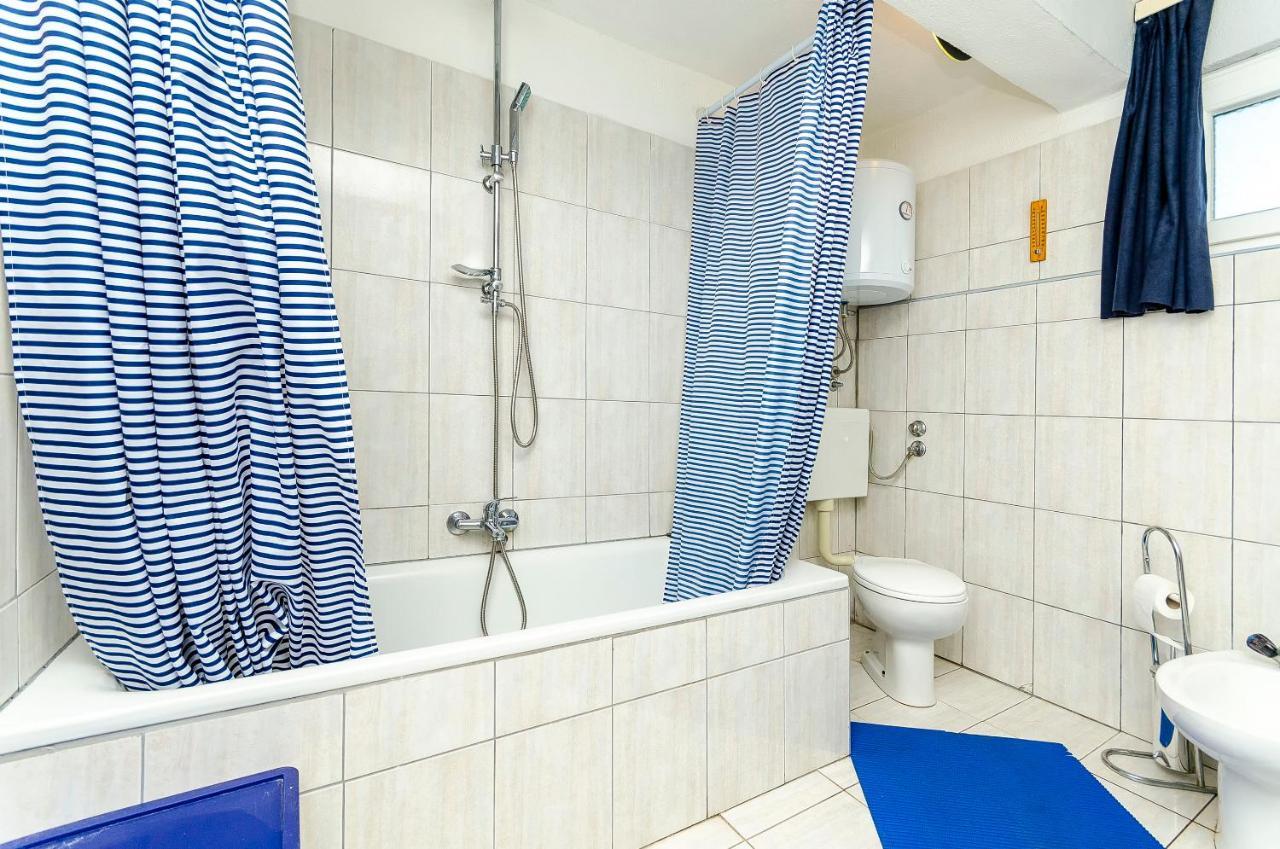 Apartment Branislava Rogoznica  Exteriör bild