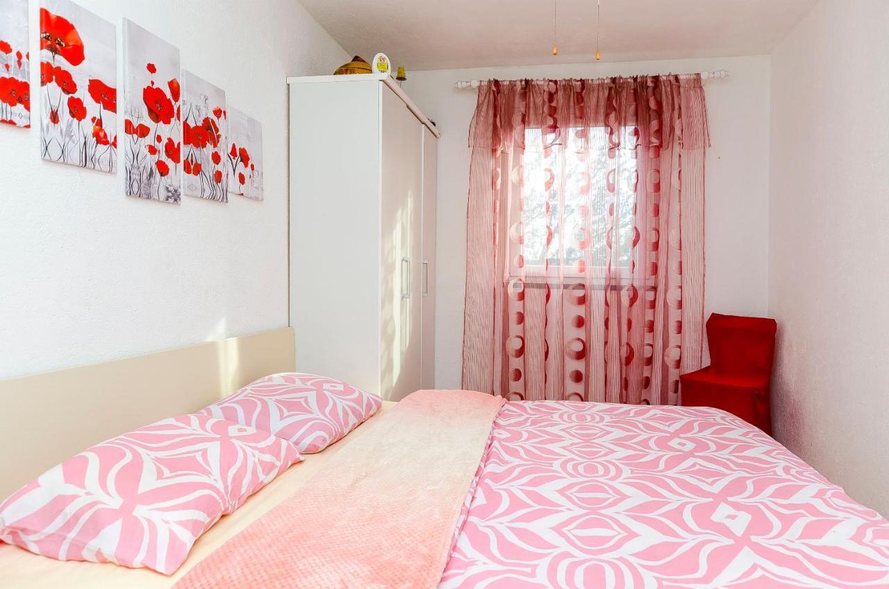 Apartment Branislava Rogoznica  Exteriör bild